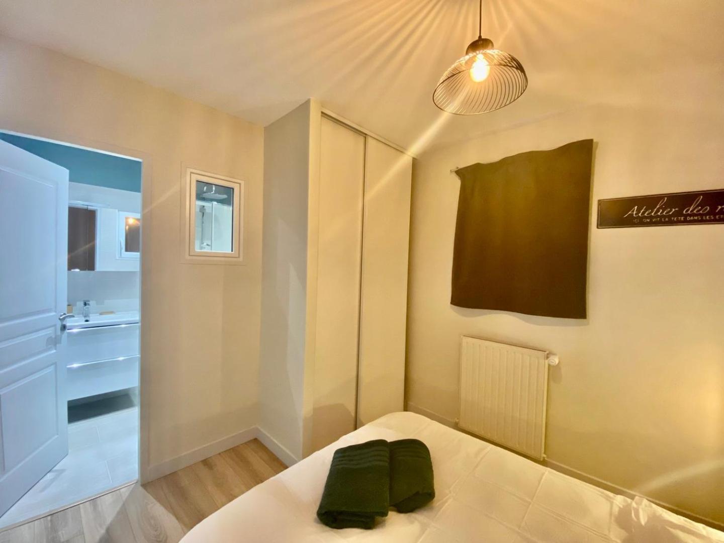 Apartamento Le Cocon : Calme Et Moderne A 15 Min Futuroscope Cisse Exterior foto